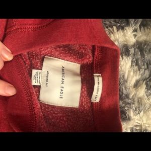 CREW NECK